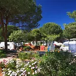 مكان تخييم Mobil-home 6 Pers, Terrasse A - Api-1-52-1925 *
